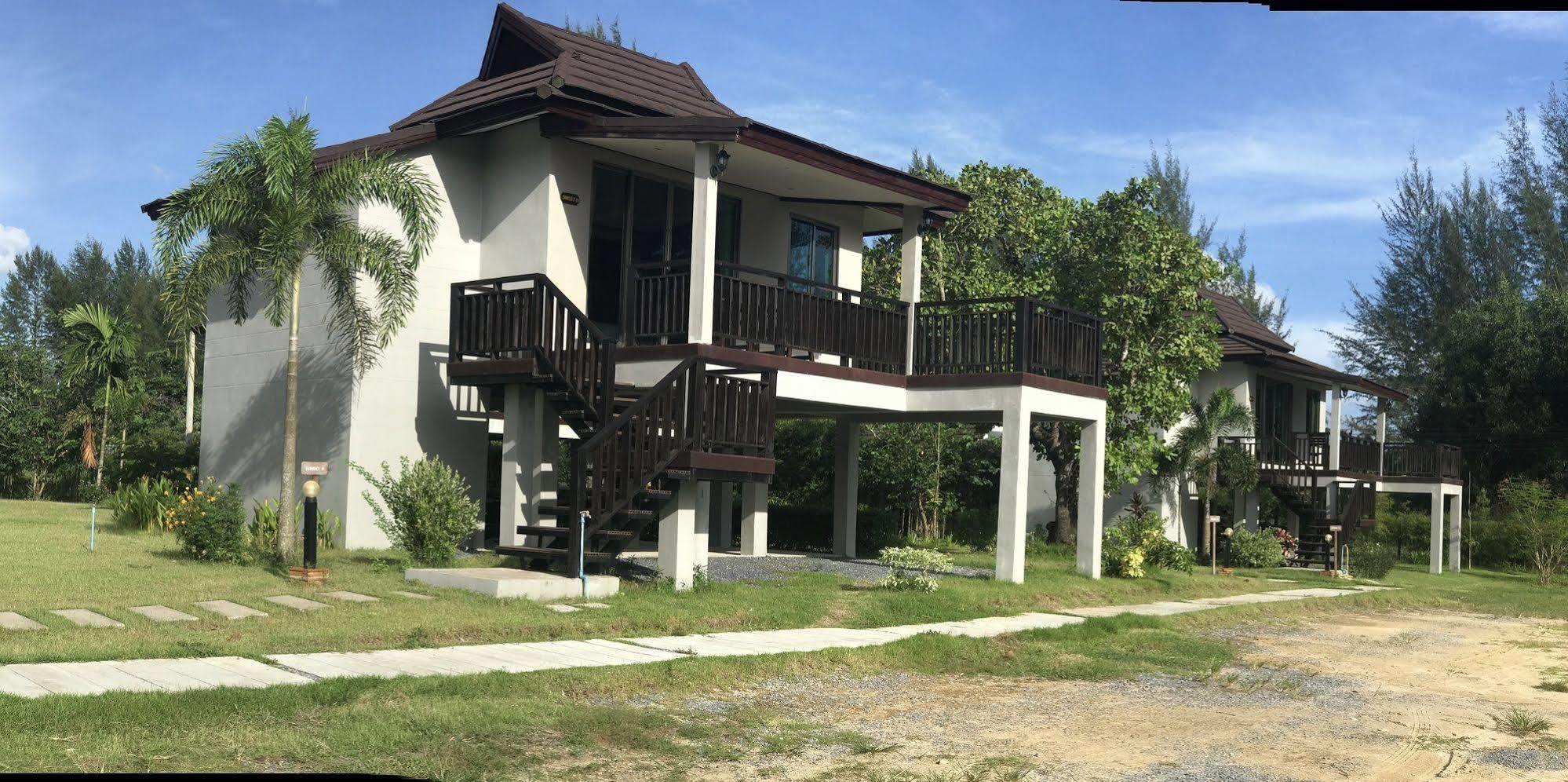 The Hip Resort @ Khao Lak Bang Sak Exterior foto